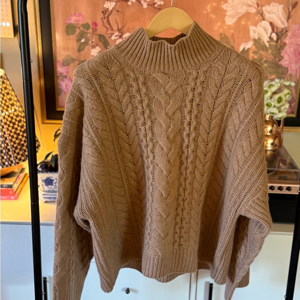 J Crew Cropped Cable Mockneck Cashmere (Camel) - Rare and Perfect Condition! 🩷